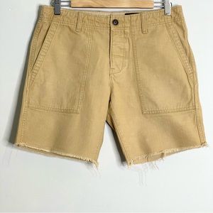 LUCKY BRAND Men’s L-54C Cut Off Button Fly Shorts